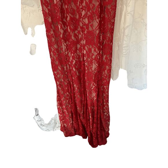 AIDAN MATTOX Red lace Plunging V-Neck open back Gown Size 6 - Picture 13 of 16